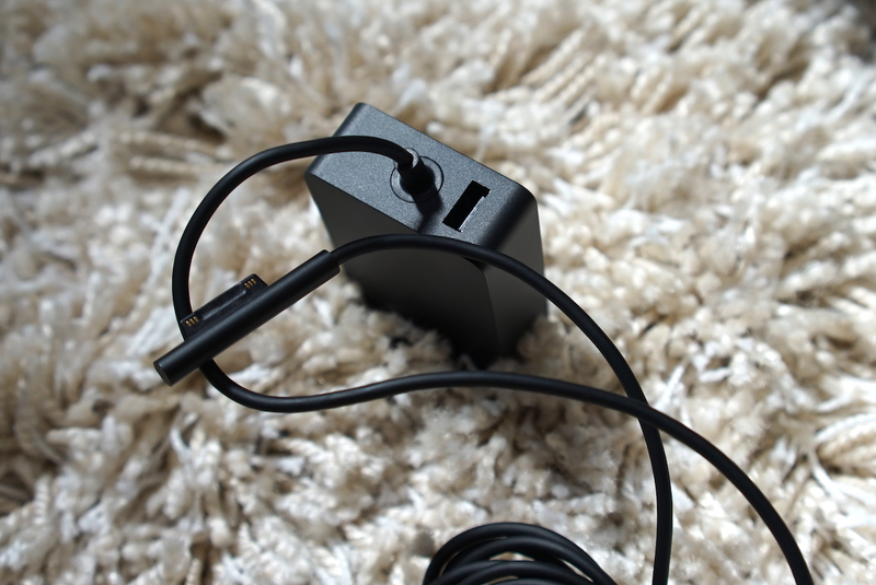 Muy buena idea, Microsoft. Foto: Gizmodo